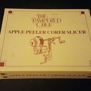 Final price Pampered chef apple peeler